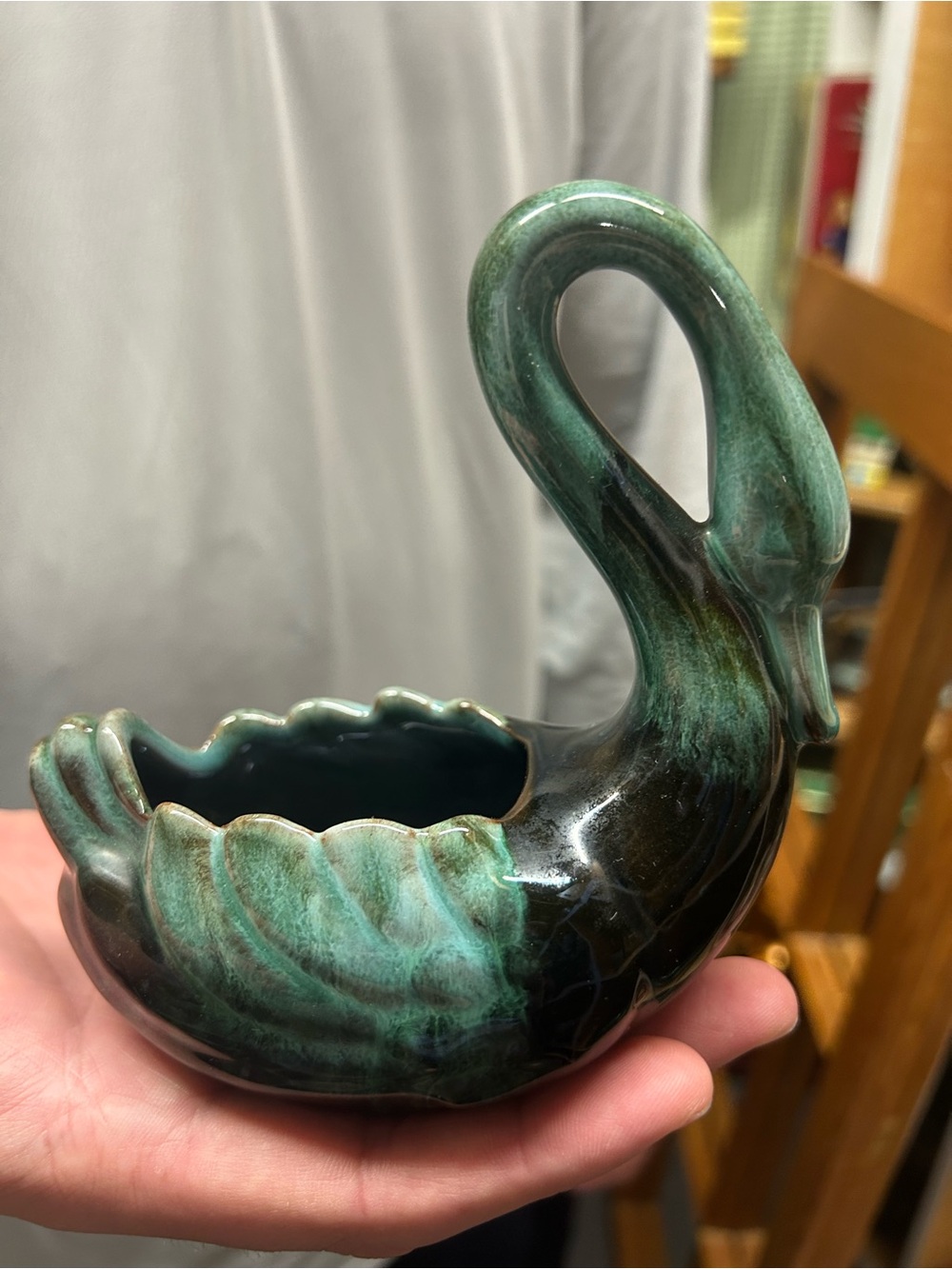 Green Ceramic Swan Planter - Decorative Home Art